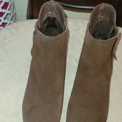 Women's Skechers Taxi, Don't Trip Boots