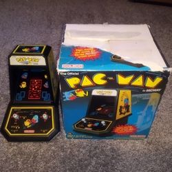 Coleco Pac-Man Electronic Tabletop Game With Box Tested and Working See Pics 
