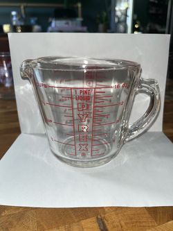 Vintage Glass PYREX 1 Pint Measuring Cup