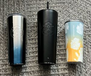 Lot of 3 Starbucks cups