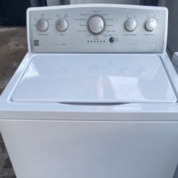 Kenmore Washer with Large Tub