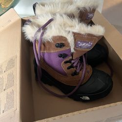 North face Snow boots Kids Size 1