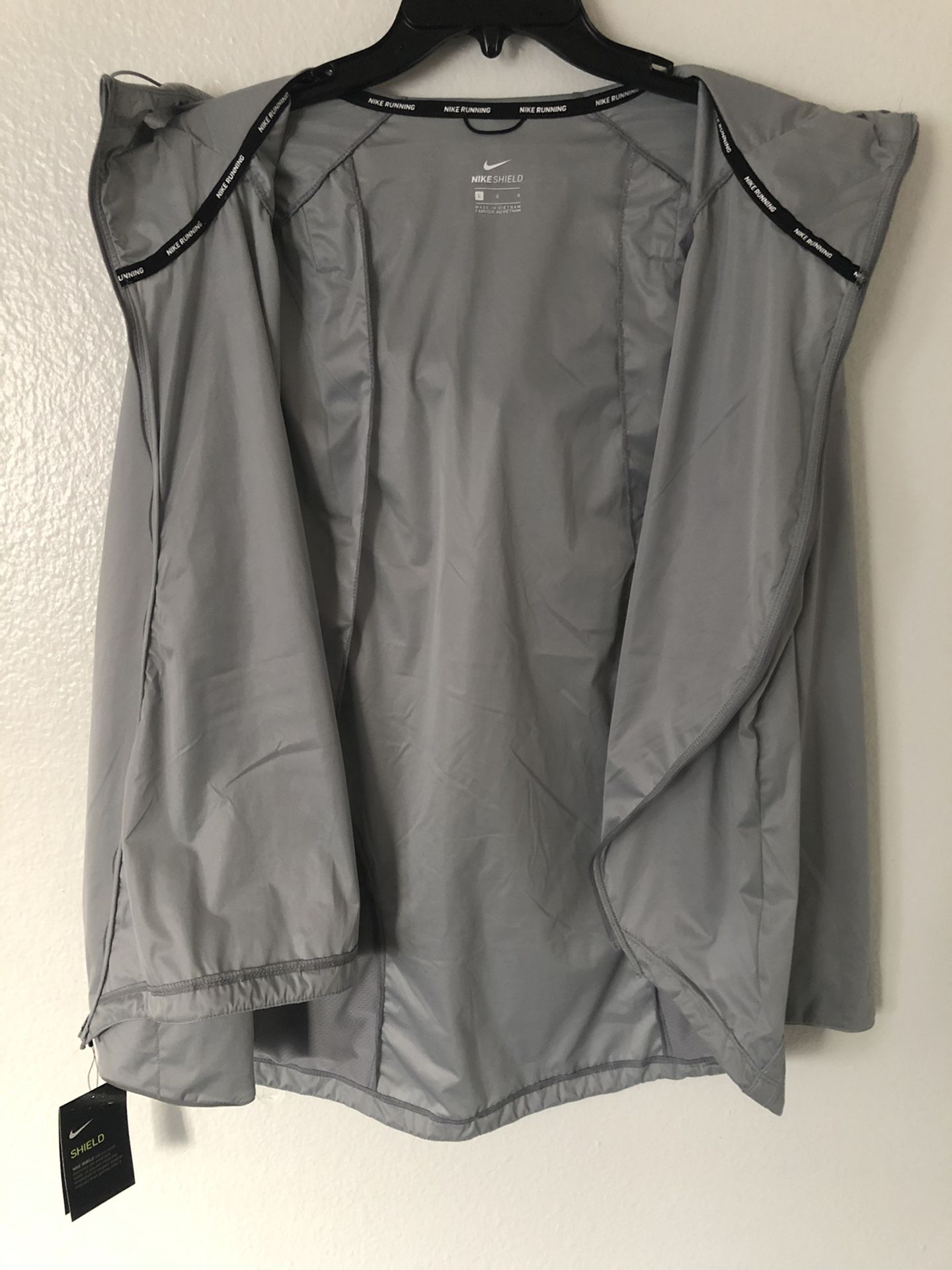Nike Womens Shield Running Jacket Grey Runaway Reflective