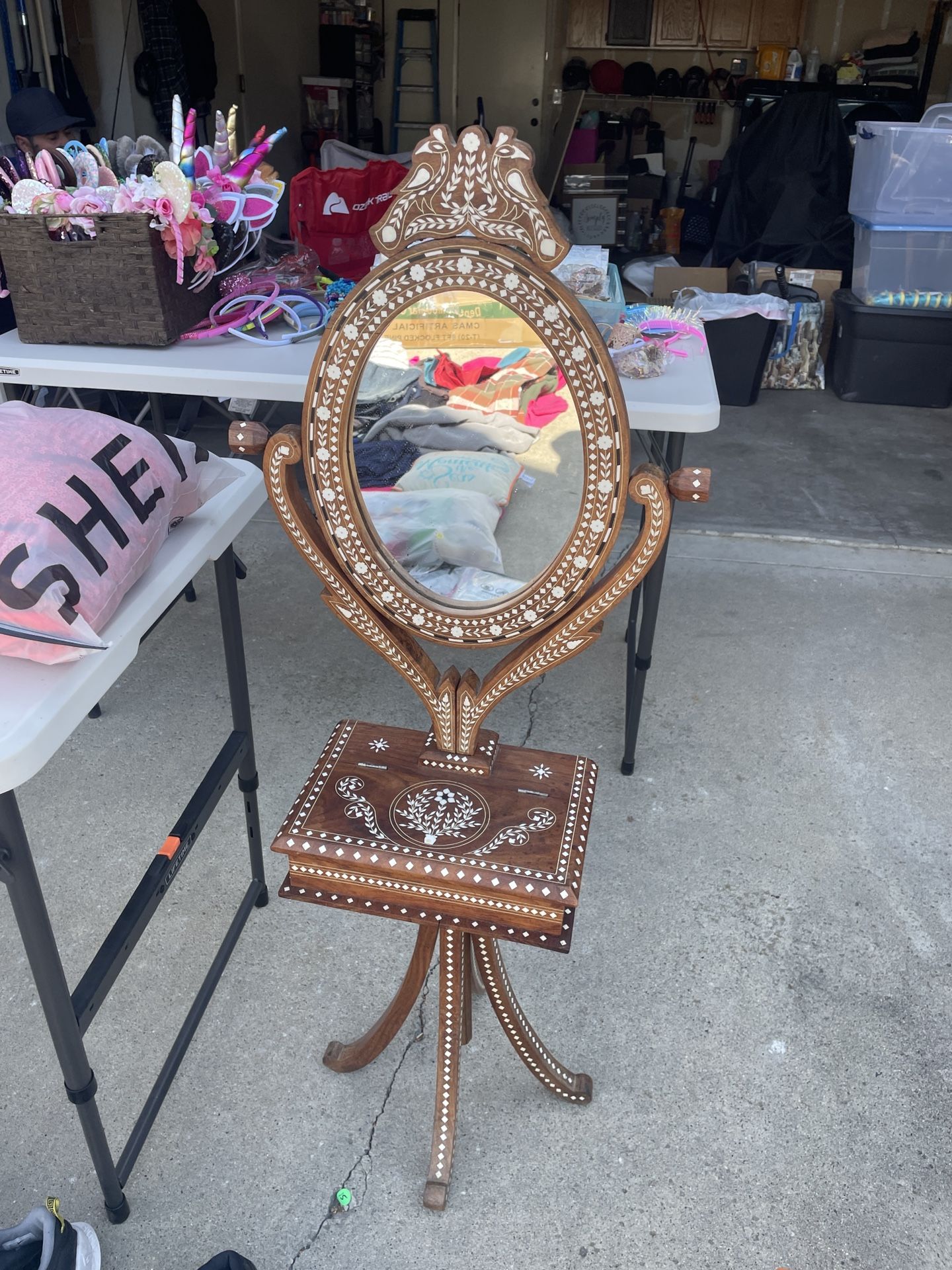 Handmade Vanity Made In India