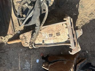 Concrete breaker