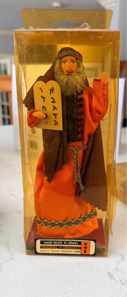 vintage Isradoll figurine