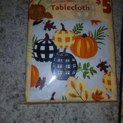 Free Tablecloth And Dishmat