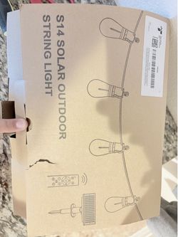 Solar outdoor lights