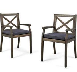 Set of 2 Wicker Chaise Lounge Chairs with Cushions