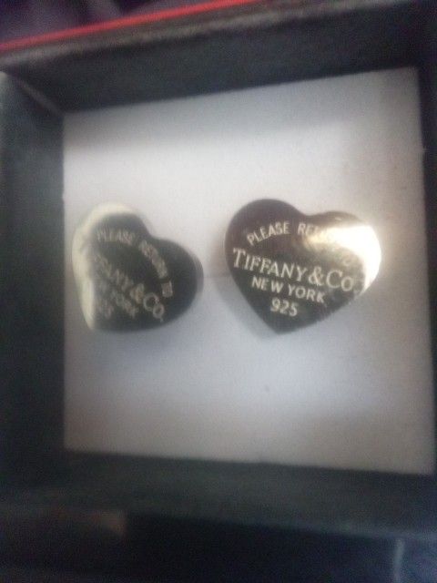 Tiffany&Co Sterling Silver Heart Earrings
