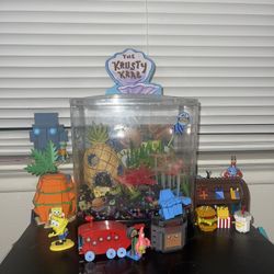Spongebob fish tank w/ lego decorations 