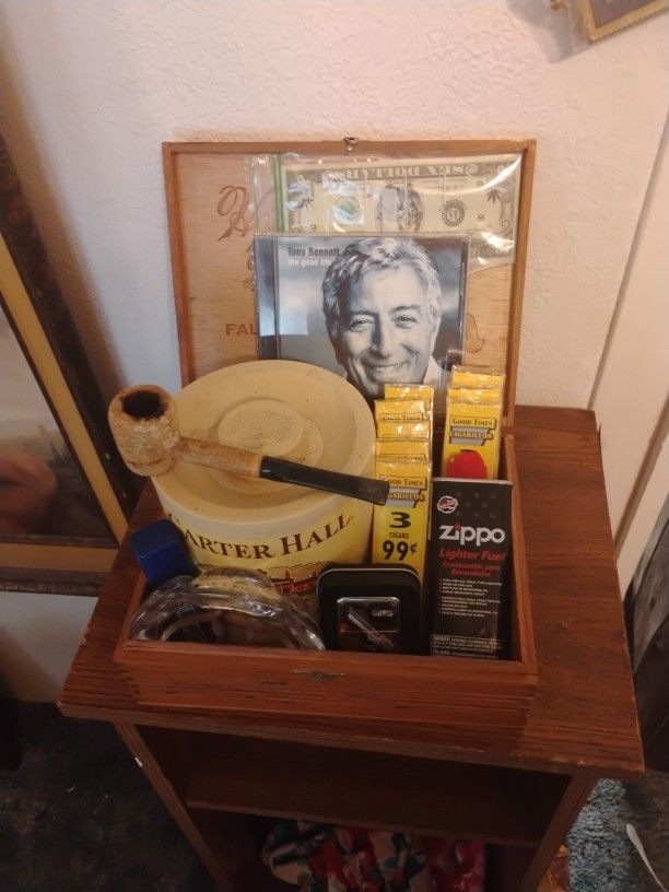 A Mans Smokers Box