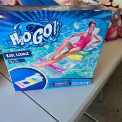 Adult pool float
