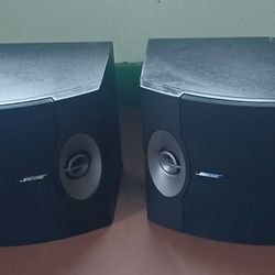 Bose 301 V Series Direct Reflecting Bookshelf Speaker System Excellent Condition