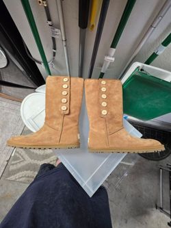 UGG WOMENS BOOT