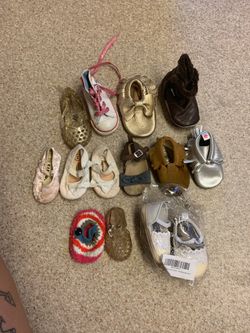 Baby shoes $1.50 each