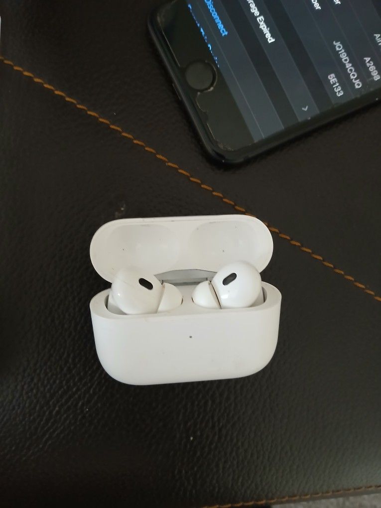 Apple Air Pods Pro Gen 2