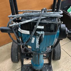 Makita Jack Hammer ( Hablamos Espanol )