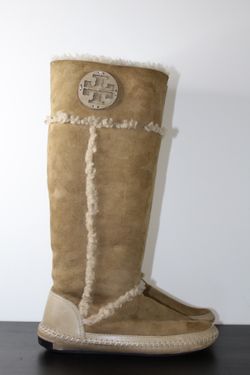 TORY BURCH Amelie Tall Shearling Boot Tan Leather with Rubber Sole Womens Sz 7