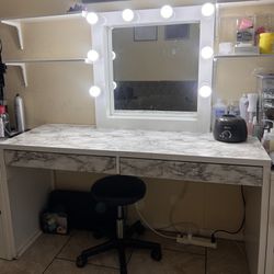 Makeup Vanity Desk And Mirror 