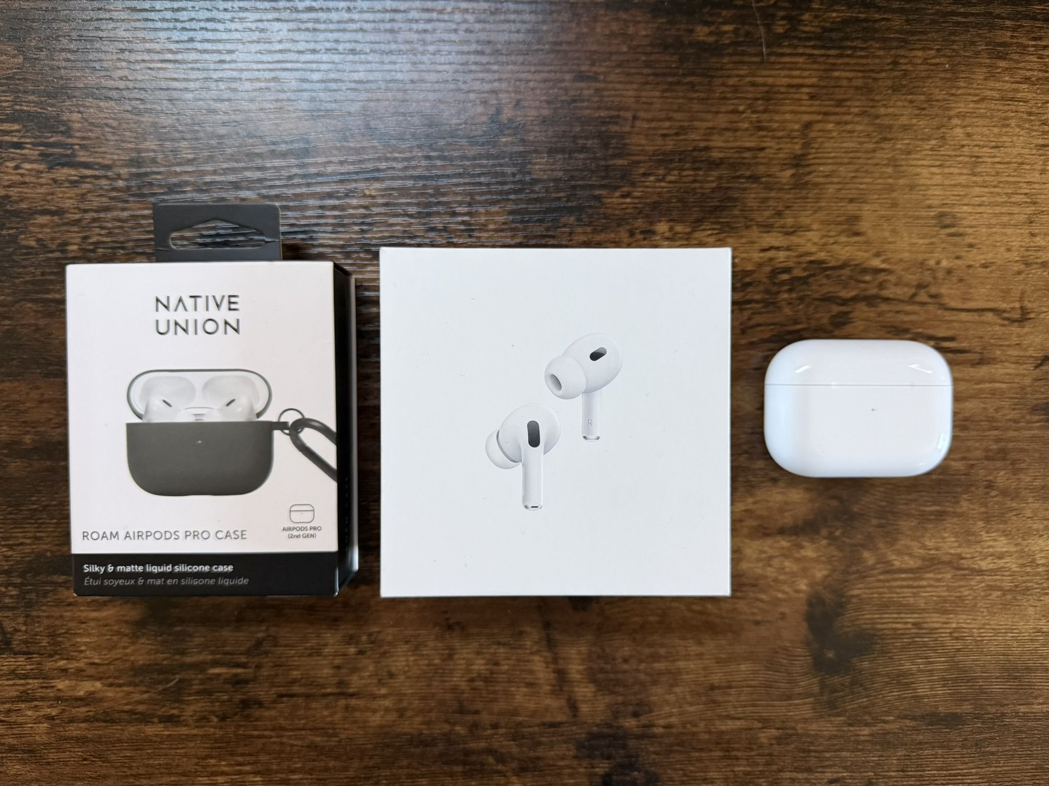 AirPods Pro 2, (USB-C) With carry case