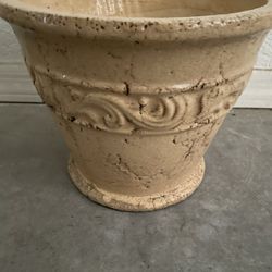 Meduim Large, Heavy, Ceramic Pot
