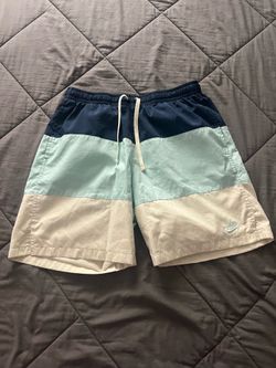 Nike heritage Windrunner colorblock shorts blue and white mens L