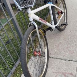 Now Has Thickslick On Front Tire