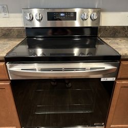 LG Electric Stove