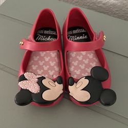Mini Melissa size 5 Disney