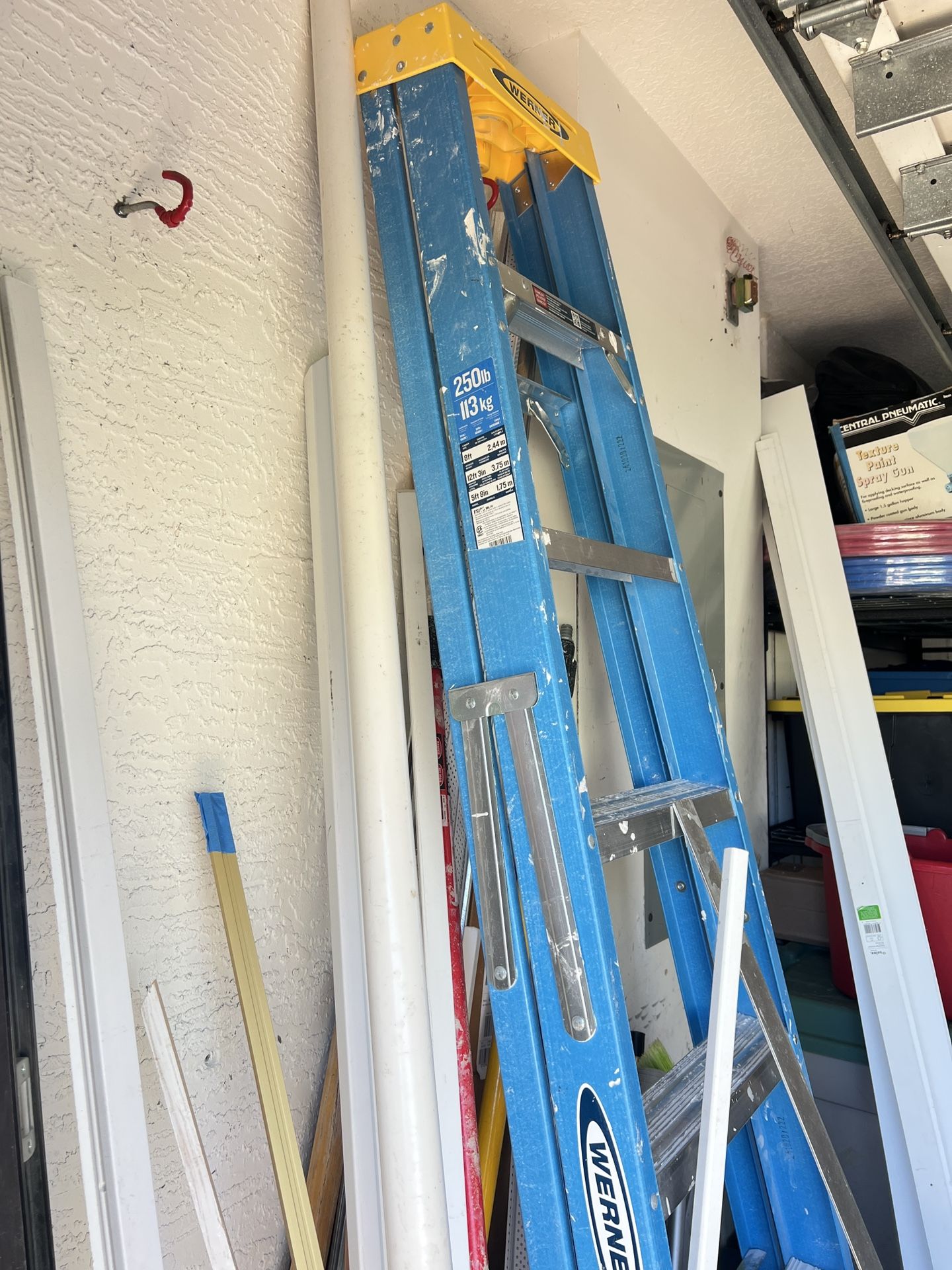 8 Foot Ladder