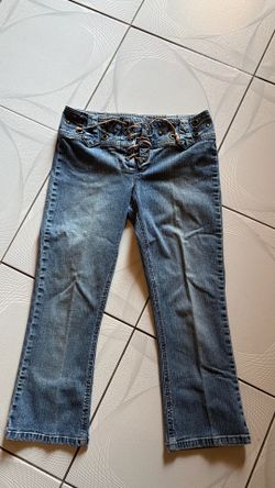 Capri pants