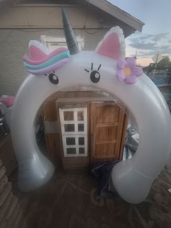 Unicorn Water Arch