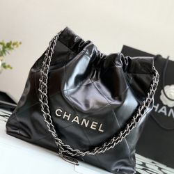 Chanel 22 Icon Bag