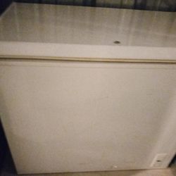 Good Condition Deep Freezer 7 Cubic