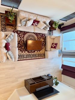 10x14 Premium Oriental Area Rug – Retail $499 – Move Out Sale – $350