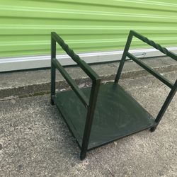 Plant Magazine Stand 