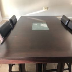 Kitchen table