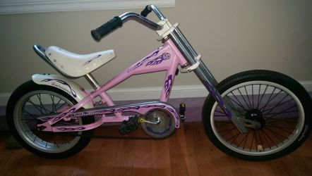 Schwinn Stingray Chopper Girls Pink Bike for Sale in North