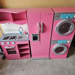 Kids Kenmore 3 Piece Kitchen/Washroom Set