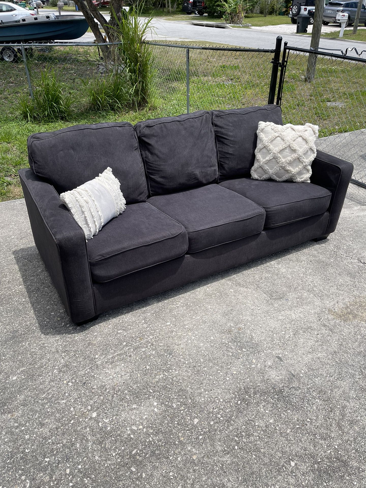 Dark Grey Sofa Couch! Free Delivery 🚚 