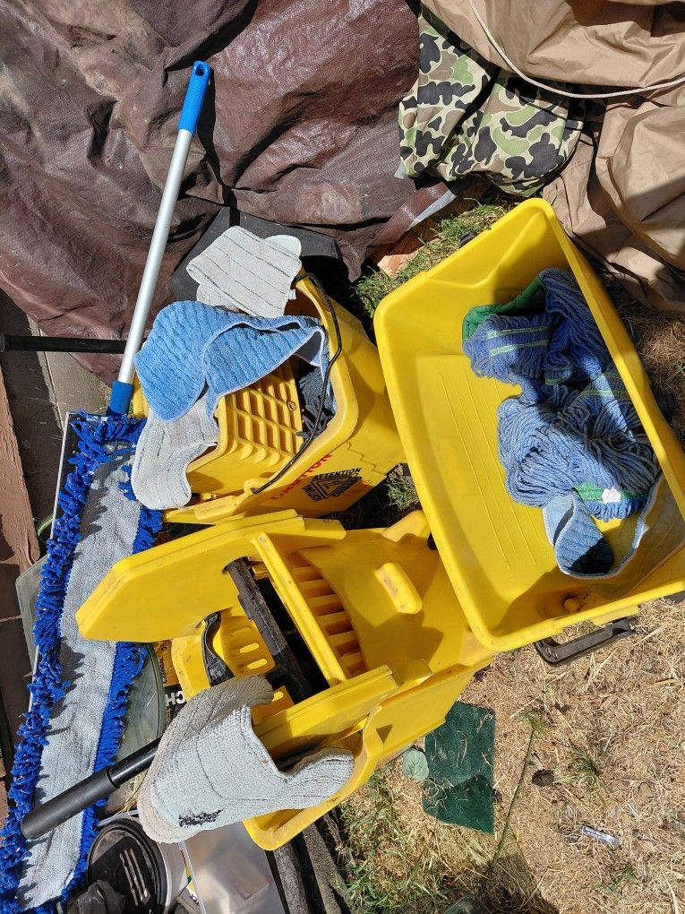 Janitorial Equipment 