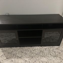 TV / Entertainment Stand