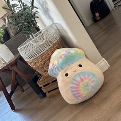 Tie-die Squishmallow 