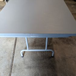 8' Heavy Duty Commercial Grade Folding Table 