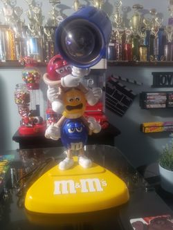 M&M lamp (rare collectable)
