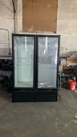 Market fridge