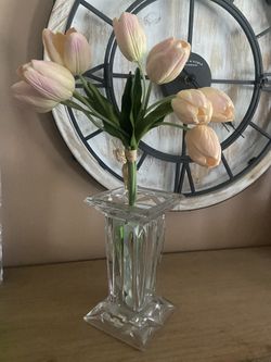 Crystal Heavy Vase With Fake Flowers And Stones. 
