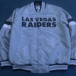 Las Vegas Raiders grey button up puffer jacket