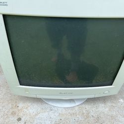 Old HP Monitor 